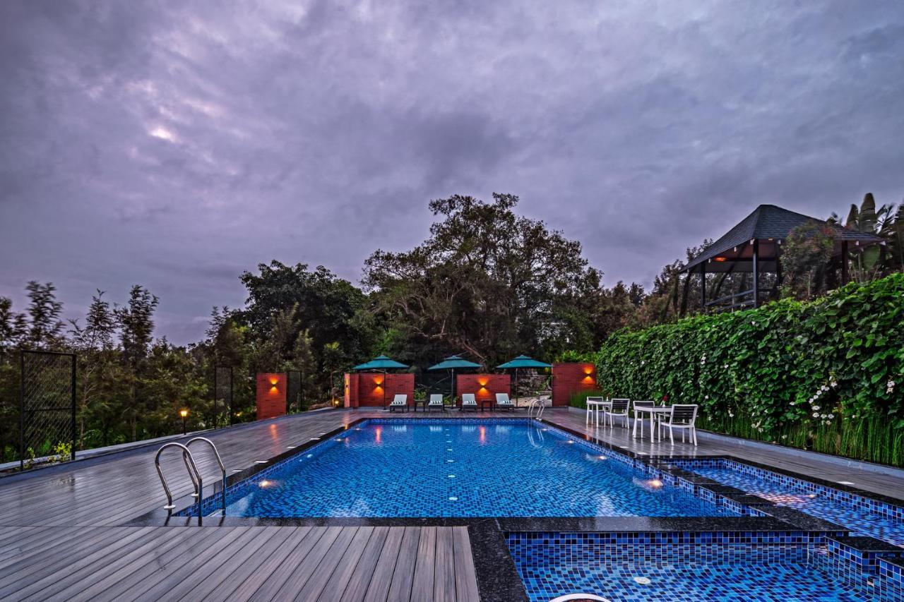 Vismita County Hotel Chikmagalūr Buitenkant foto